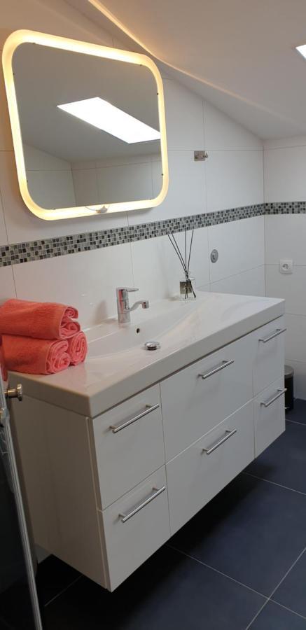 Antonio Apartman *