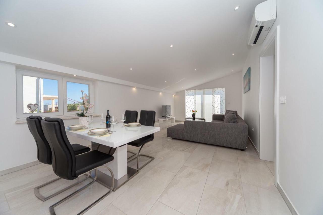 Apartman Antonio *